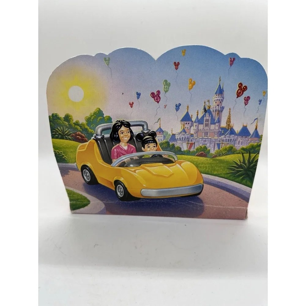Disneyland Autopia Chevron Car Yellow w/ Removable Passengers NIB‎ 2000 Promo